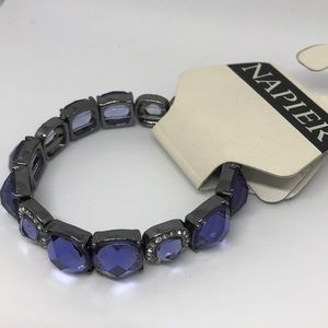 Napier stretch Bracelet purple crystal NWT